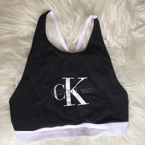Calvin Klein casual/sports bra w/ criss cross back